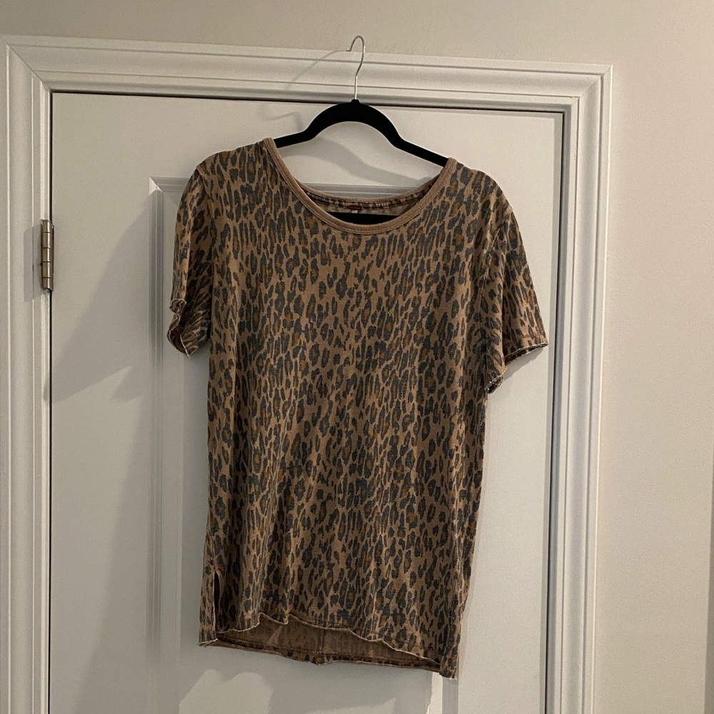 Free People Animal Print tee shirt